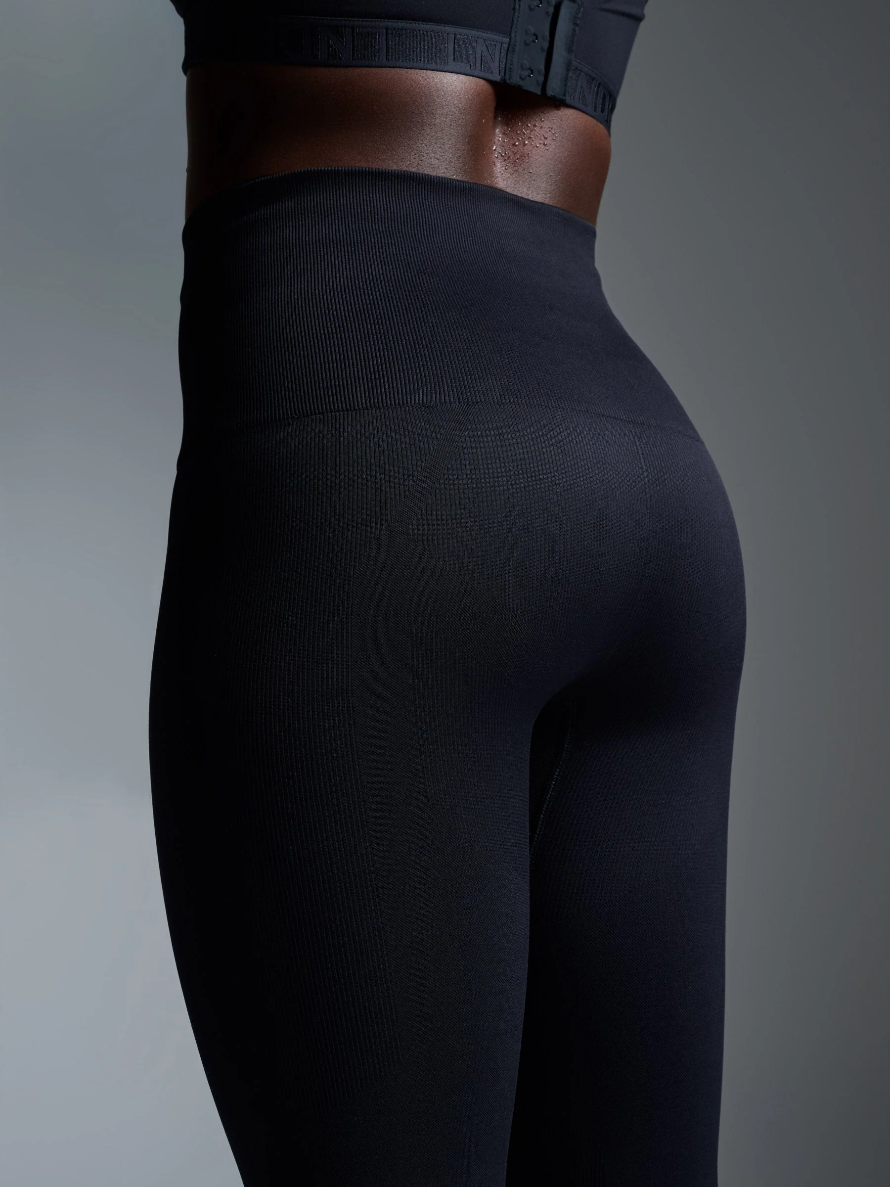 CHISEL 7/8 Super High Rise Legging Black - Image 4
