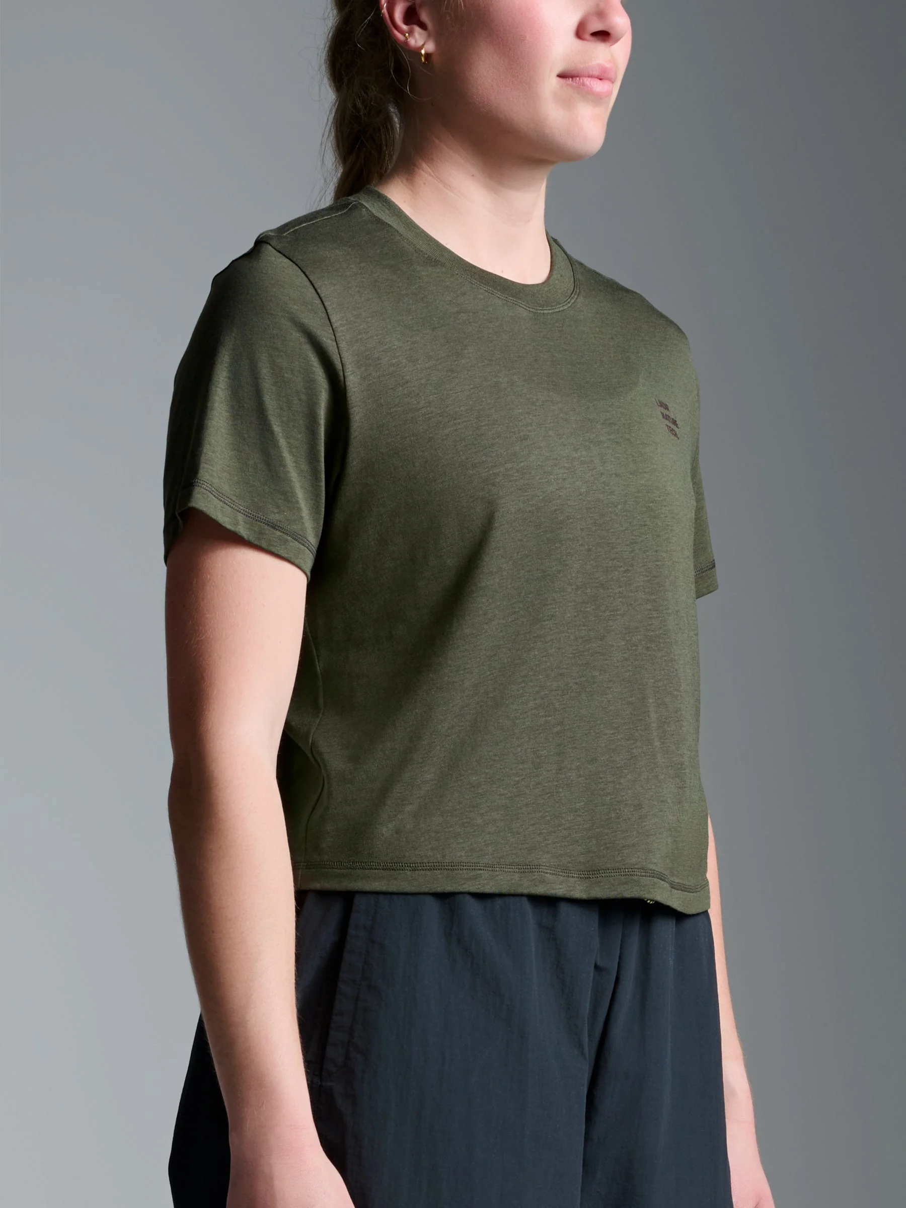 NATURE TECH Tee Olive - Image 4